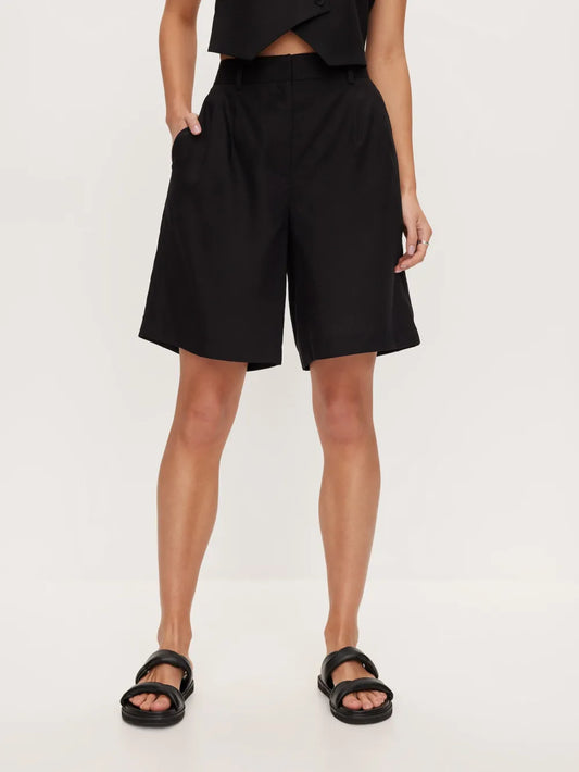 Daily Solid Color Short